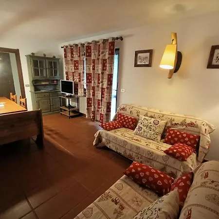 Rifugio Mont Blanc Apartment Courmayeur